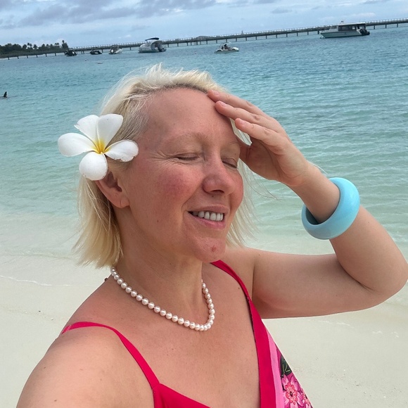 Dress - Picture 4 of 11